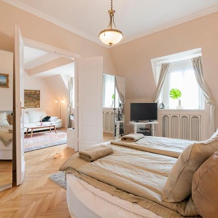 Opera & Basilica 2 Bedrooms With Balcony Budapest Extérieur photo