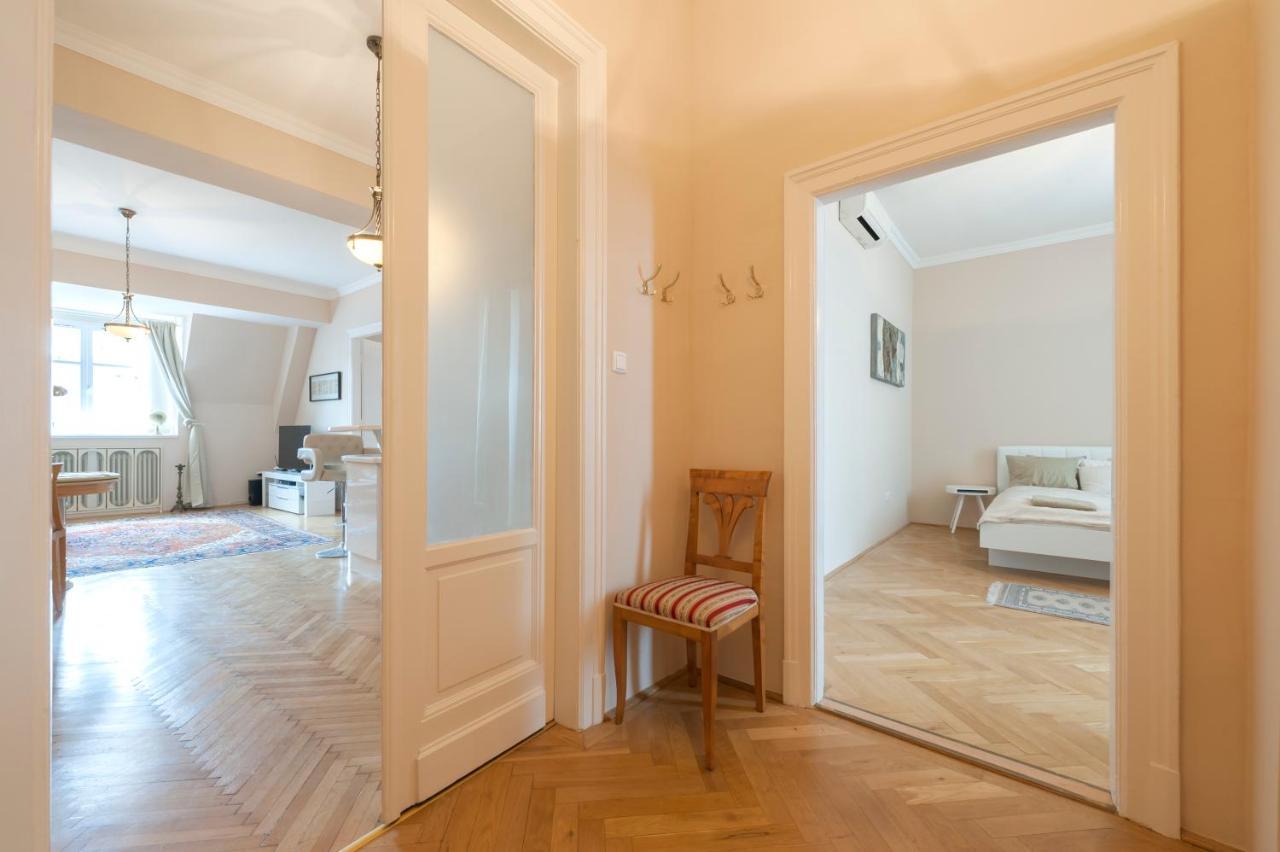 Opera & Basilica 2 Bedrooms With Balcony Budapest Extérieur photo