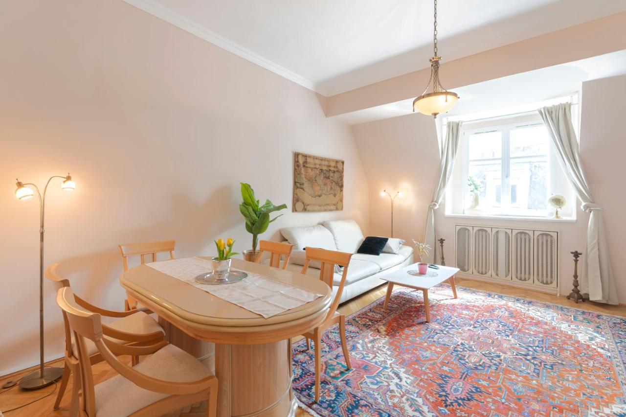 Opera & Basilica 2 Bedrooms With Balcony Budapest Extérieur photo